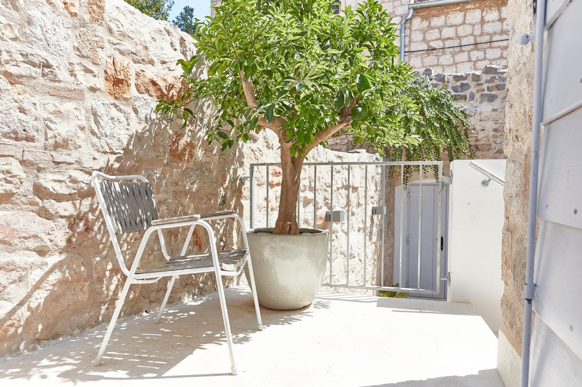 Orange Tree House Villa Vis Eksteriør bilde
